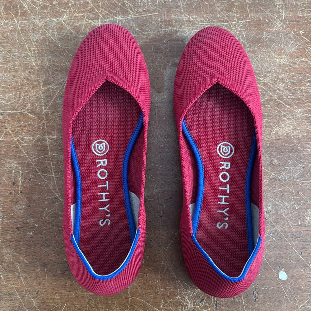 Rothy’s ballet flat, size 6. Barely worn!